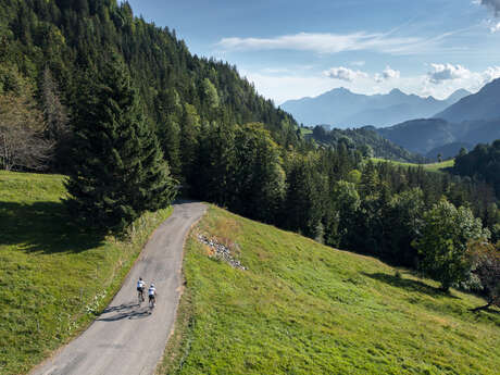 Col de Plan Bois direct par La Frasse - Itinéraire cyclo