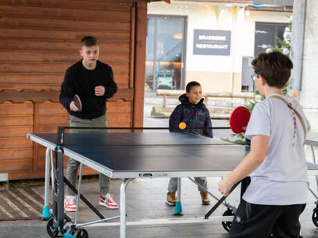 Ping-Pong tournament: smashes and fun galore!