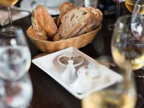 Repas de fin de vendanges : Vinalia