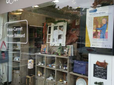 La Boutique de l'Office de Tourisme Le Cannet Côte d'Azur