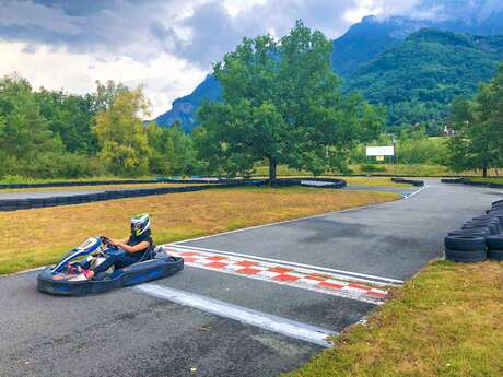 Go-karting at Lac de Passy