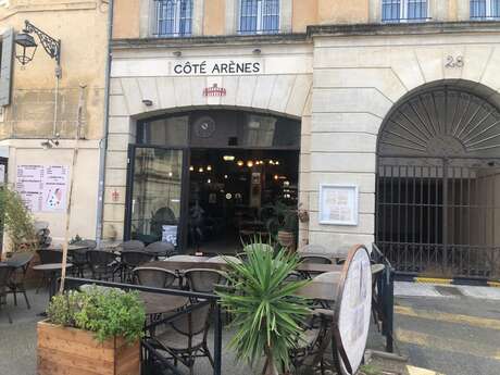 Coté arènes