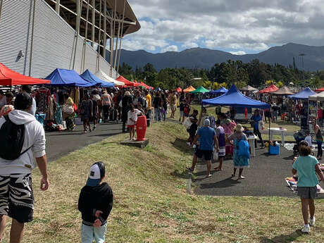 Vide grenier de l'Arène du Sud