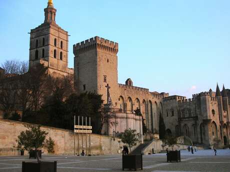 Le Palais des papes : côté coulisses