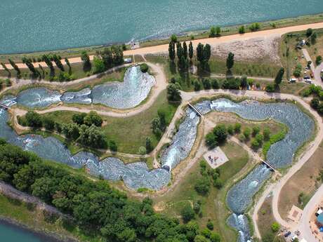 Isle de Serre White Water Centre Isle de Serre White Water Centre