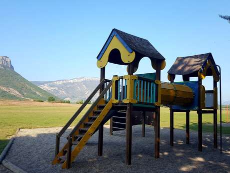 Aire de jeux du plateau de Lagrand