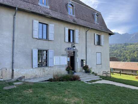 Mairie des Adrets