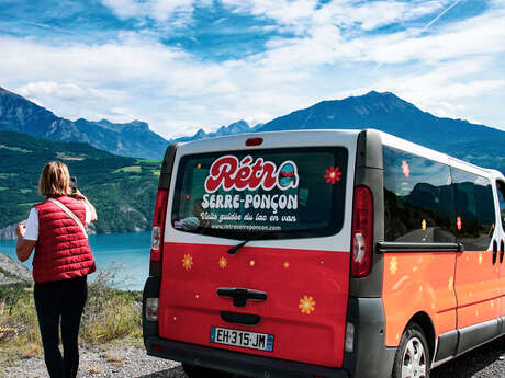 Rendez-vous de l'été : Visite décalée en van rétro.