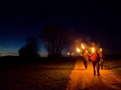 Balade aux flambeaux et apéritif au Salève - Festival Hallomania