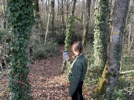 Jeu de piste numérique Baludik : Balade du château de Lisle - Puycornet