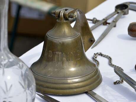 Vide-grenier PERLUETTE