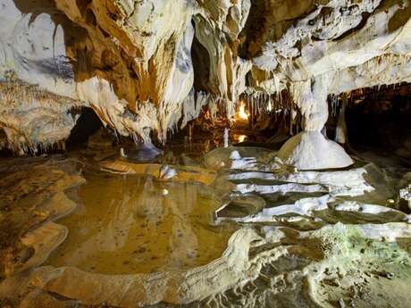 Grottes de Thouzon