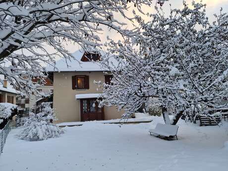 CHALET LES BOUVREUILS 6 personnes (Mont de Lans village)