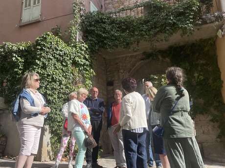 Découverte de Quinson à travers les 8 siècles de son histoire
