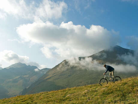 Tour du Char des Quais - VTT