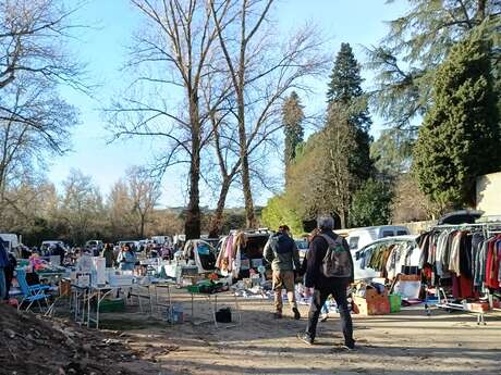 Marché aux puces d'Anduze