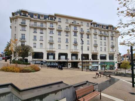 Meublé au Grand Hôtel 518