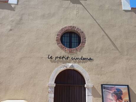 Séance au petit cinéma de Cuers - espace Serge Martina