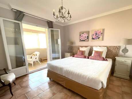 Chambres d'Hôtes Les Noisetiers, Appartement Deluxe "Pic d'Oise"