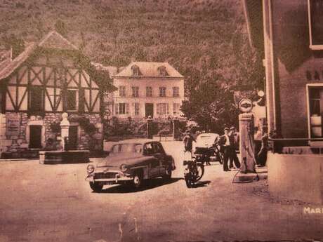 Le Bugey et l'Ain à travers des cartes postales du XIXème siècle à nos jours