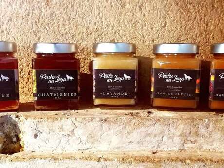 Pastre Au Loup- Miellerie-
