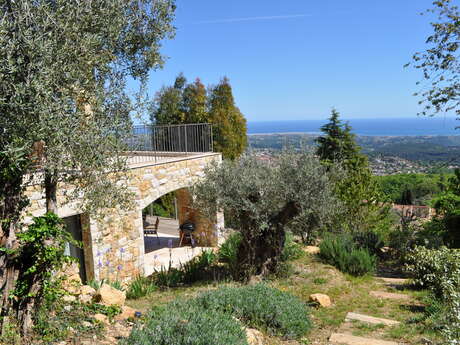 Les Mas d'Azur 5***** : 1/2 villa "Mas des Oliviers"