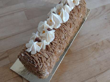 ATELIER PÂTISSERIE BÛCHE DE NOËL MONT BLANC
