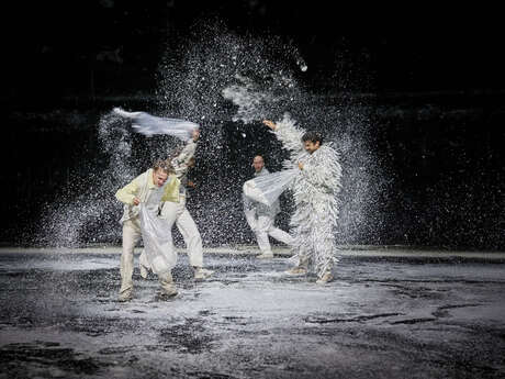 Theater - Manières d'être vivant - Festival d'été de Chateauvallon 2026