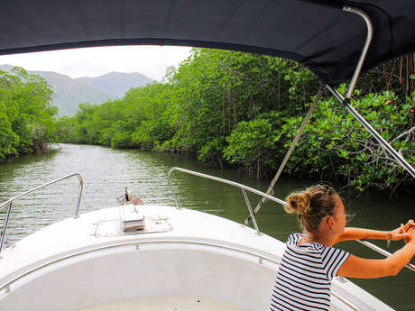 Boat trip on the Diahot - Tarap Destination