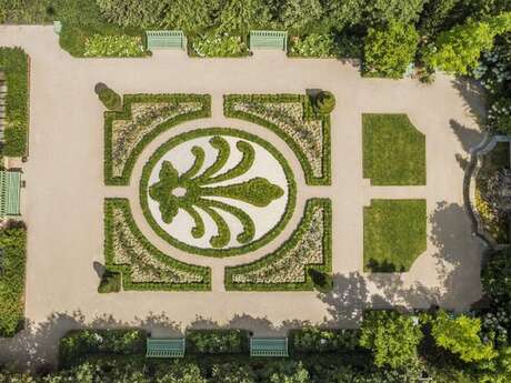 A la découverte des Jardins de l'Hôtel de Caumont