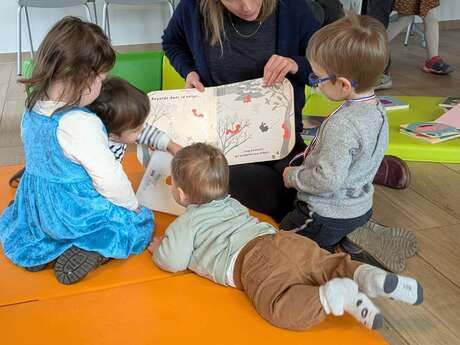 Lire avec son bébé