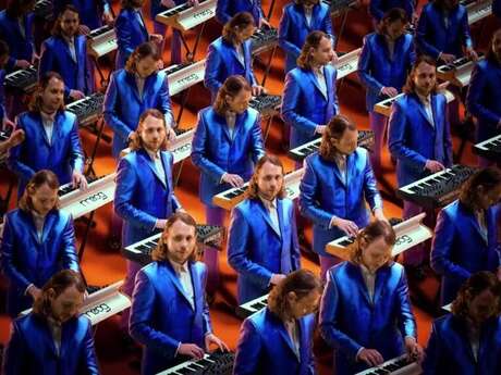 Joris Delacroix + Guest