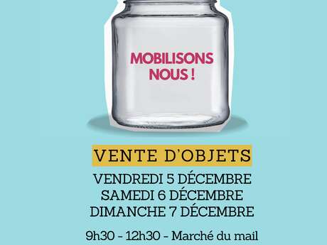 Venta de pequeños objetos a beneficio del Teletón