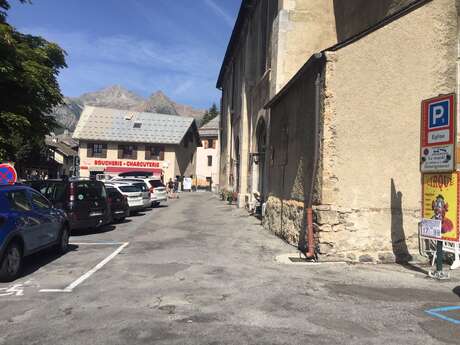 Parking de l'Eglise