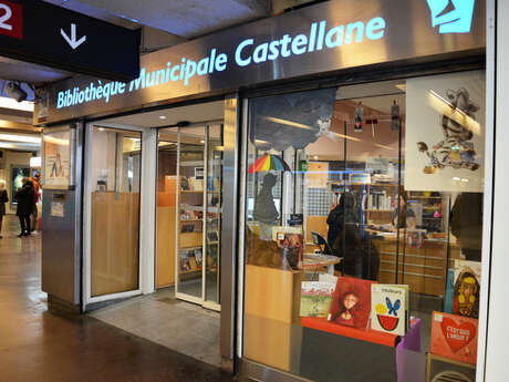 Bibliothèque du métro Castellane