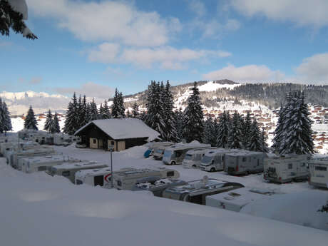 Service area of ​​Le Grand Tétras - Motorhome