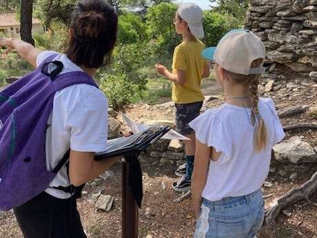 Jeu de piste « Enquête dans le monde de la pierre sèche ».