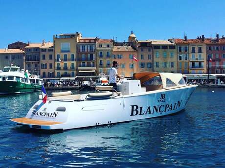 Taxi Boat  Yacht+