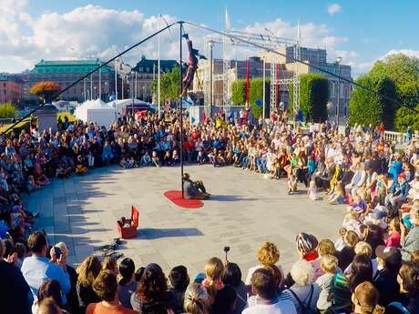 En attendant le Bonheur des Mômes : spectacle "Kinematos"
