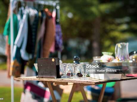 Vide-grenier  - Perville