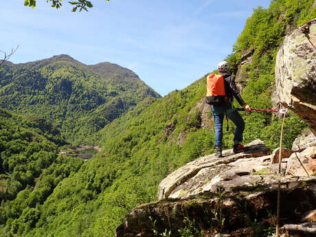 Escalade avec Ariège Canyon Aventure