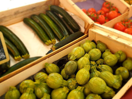 Marché en station