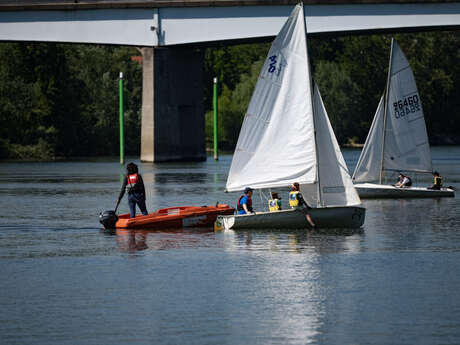 Stages de voile ouverts à tous au Yacht Club du Pecq