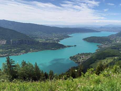 VAE : Le tour du lac via : Vesonne - Montmin - Col de la Forclaz