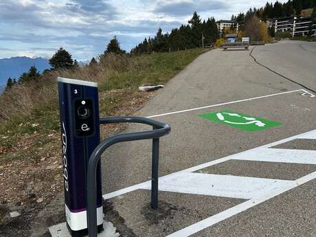 Bornes de recharge éléctrique au Collet