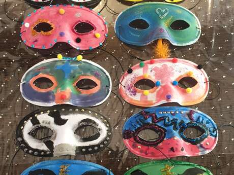 Atelier créatif enfant : masque de carnaval
