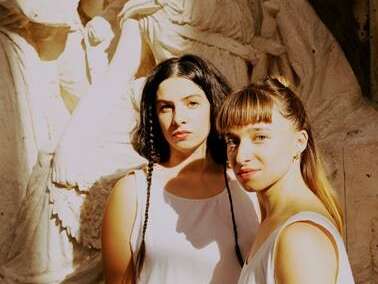 Les Nymphes portent des baskets