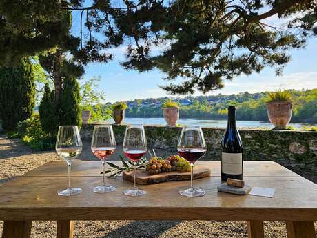 Dégustation de vins à l’aveugle au couvent de la Baumette