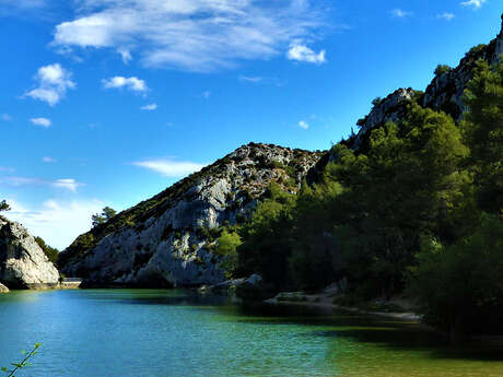 Site d'escalade de Saint-Rémy-de-Provence - le Lac de Peïroou - La grande face