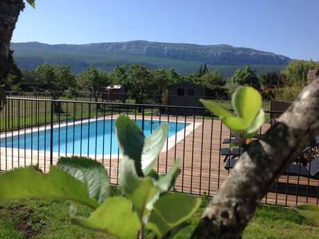 Le Temps des Cerises